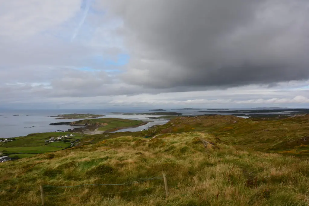 Paisaje montañoso en Connemara.